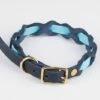 Bellepet Halsband "Braidy Farbrausch" Messing Mit Blauem Leder -Angebote Hundeleinen Store Bellepet Halsband Fettleder Farbrausch blau 1 1280x1280